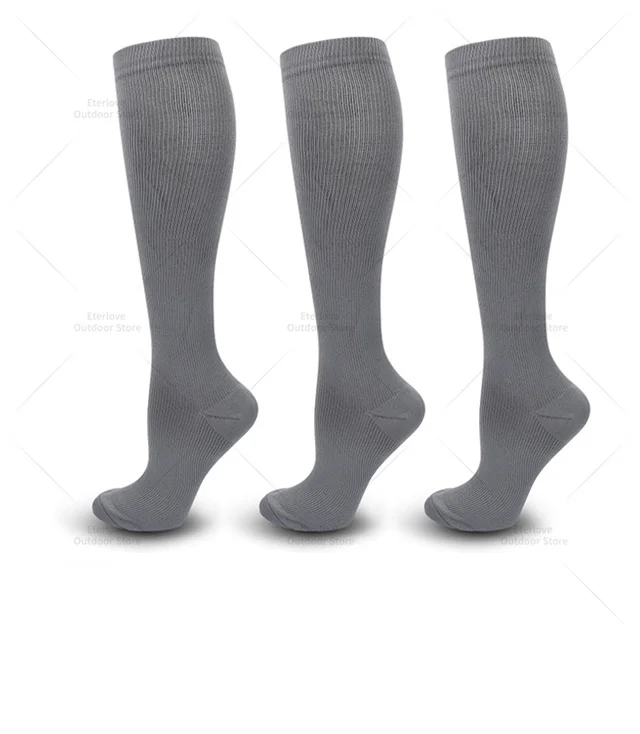 3 Pairs of Knee-High Compression Socks - FitSupport