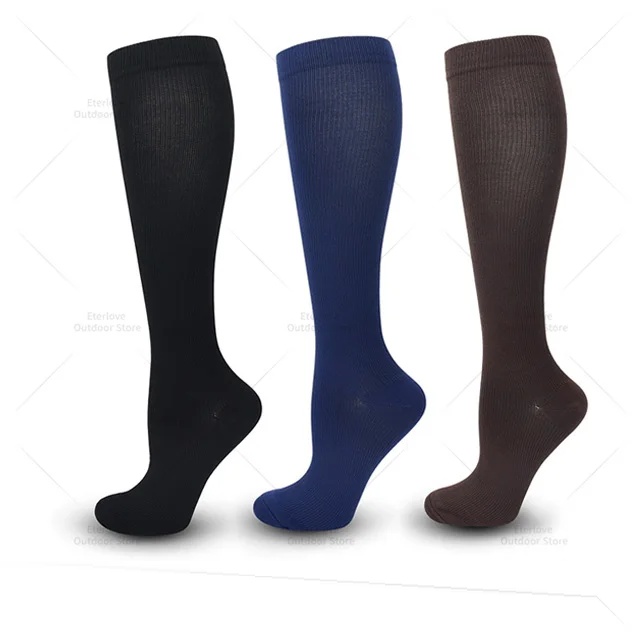 3 Pairs of Knee-High Compression Socks - FitSupport