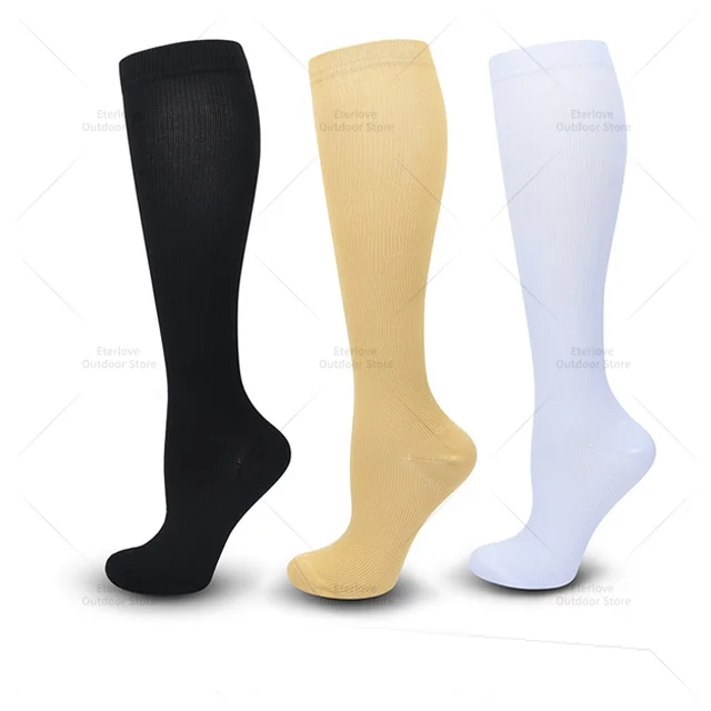 3 Pairs of Knee-High Compression Socks - FitSupport