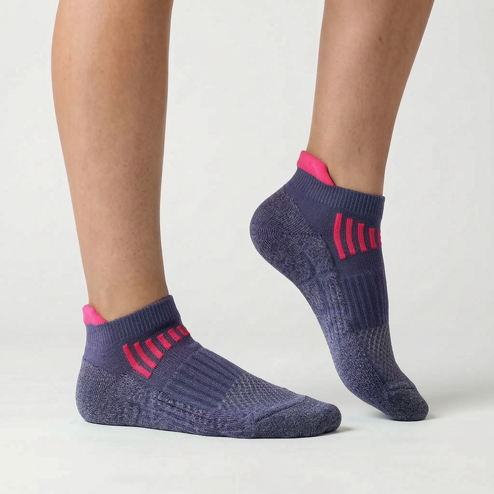 Ankle-Length Athletic Socks - Julia