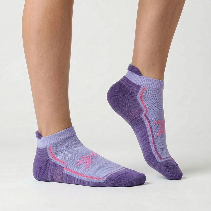 Ankle-Length Athletic Socks - Julia