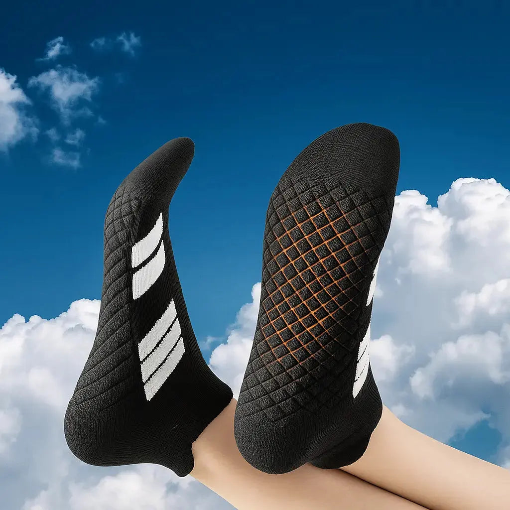 Heel-friendly Sports Socks – With Arch Support &amp; Friction PRedection