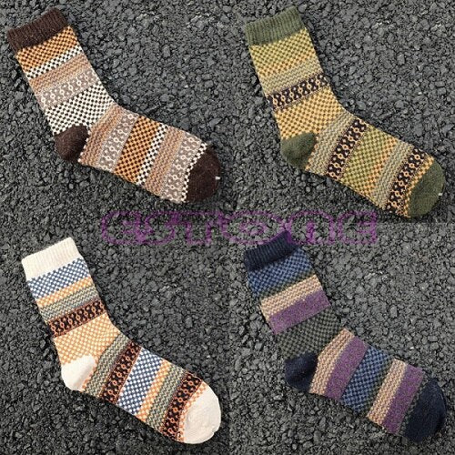 4-piece set of vintage autumn socks- Northern Lights