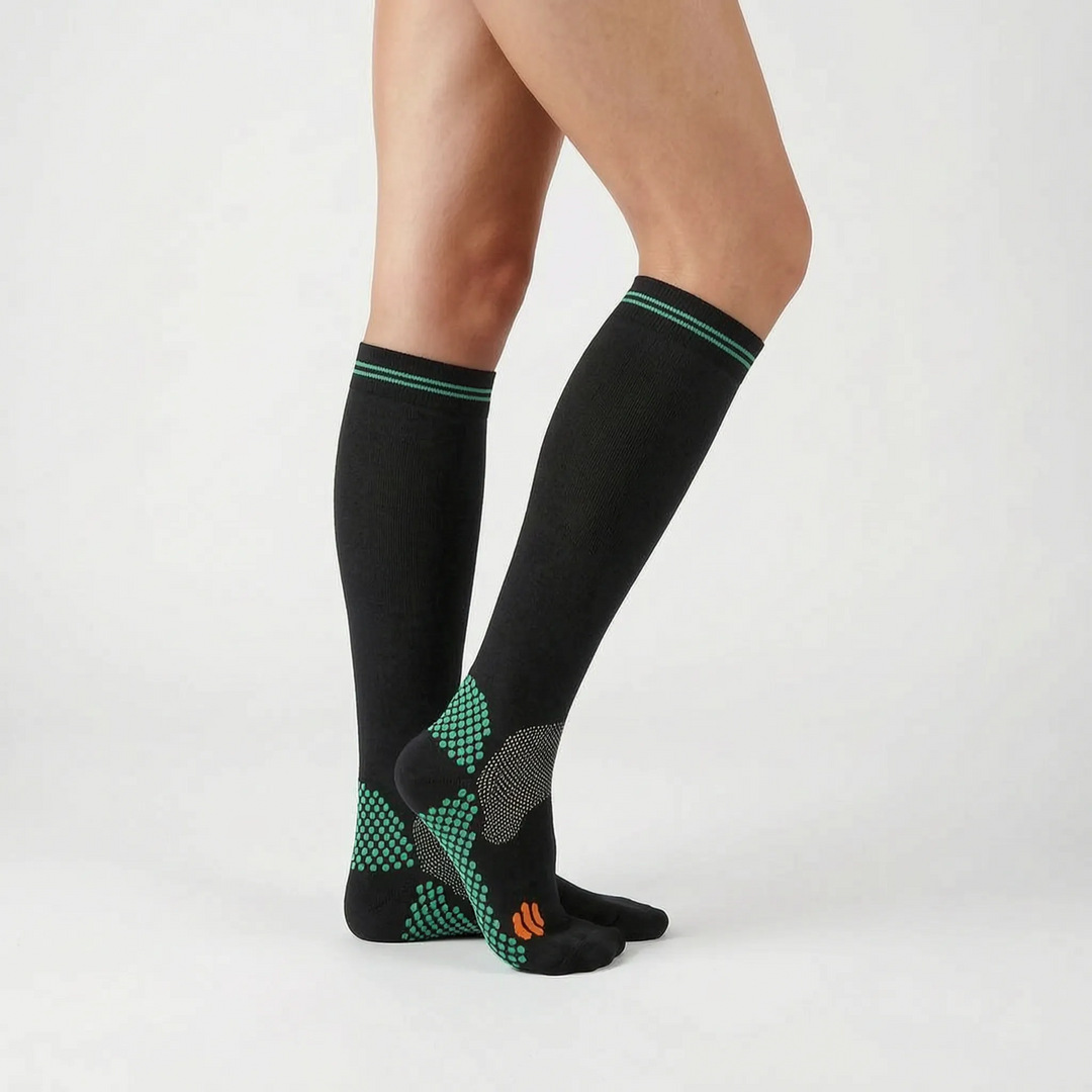 Knee-High Sports Socks - Stacey