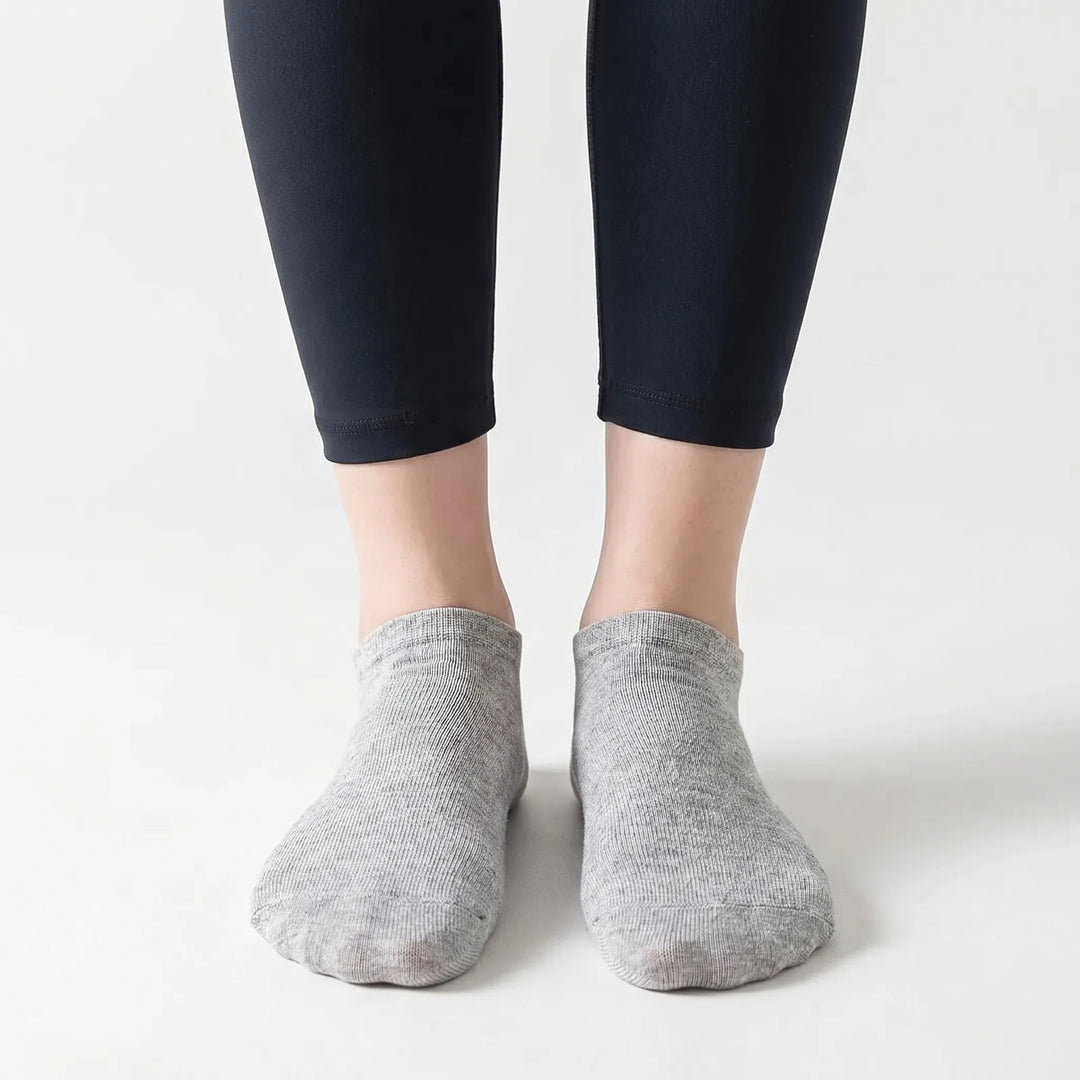Unisex Low-Cut Ankle Socks - Anklivo