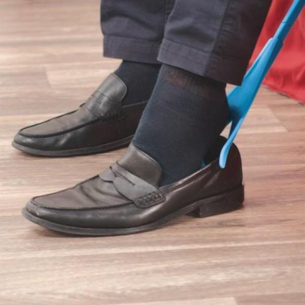 EasySock - Now put on compression stockings &amp; socks easily